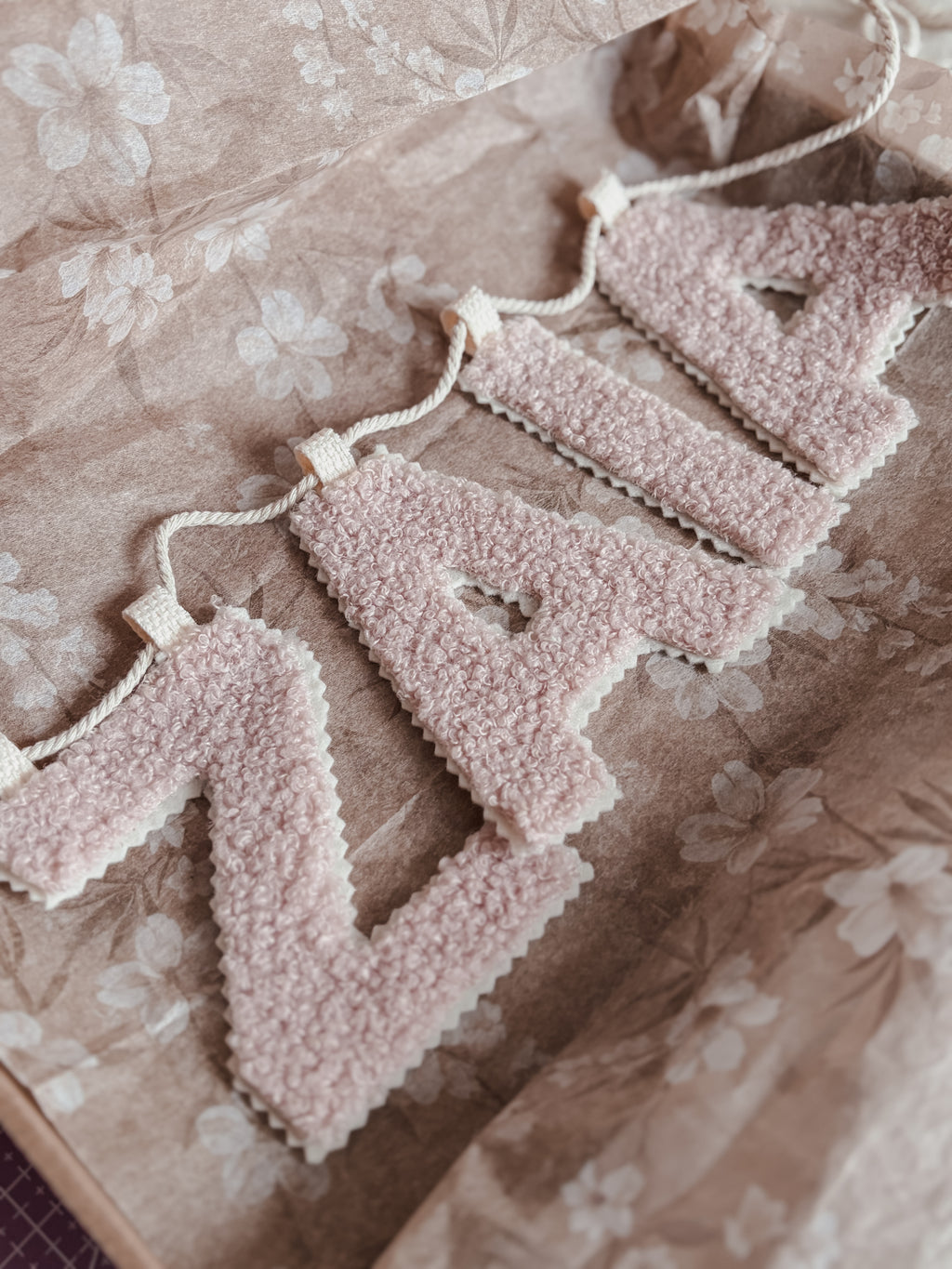 Teddy naamslinger - Vanaf €3,- per letter