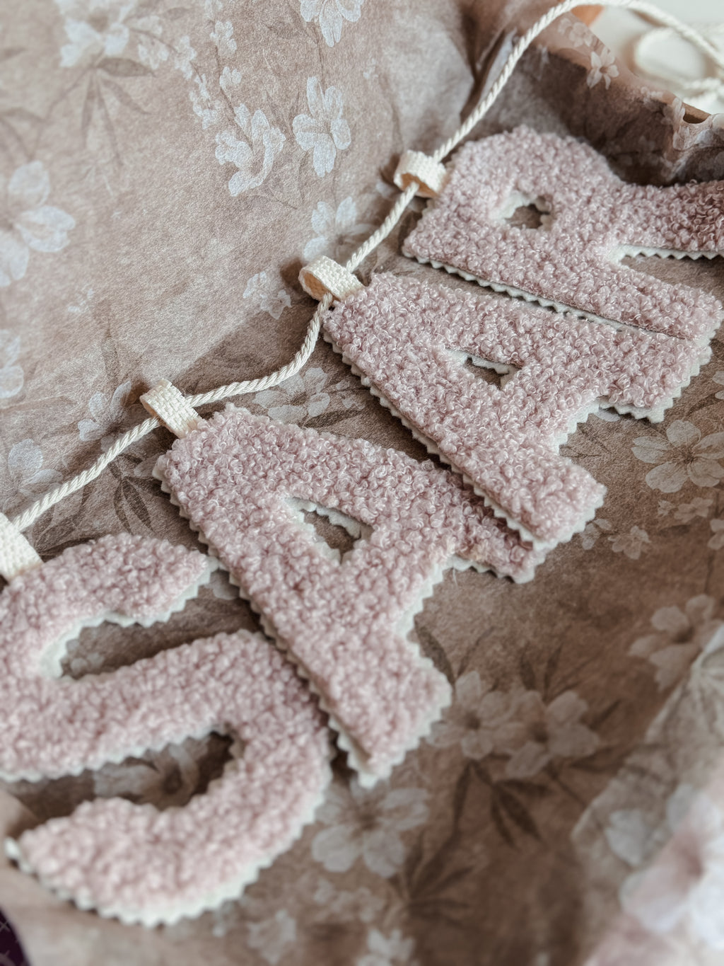 Teddy naamslinger - Vanaf €3,- per letter