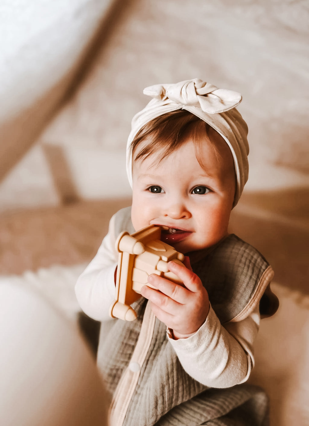 Mrs. Ertha Baby Turban set van 2 - bloem/neutraal